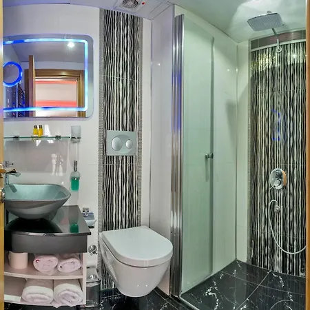 Taxim Trend Hotel *
